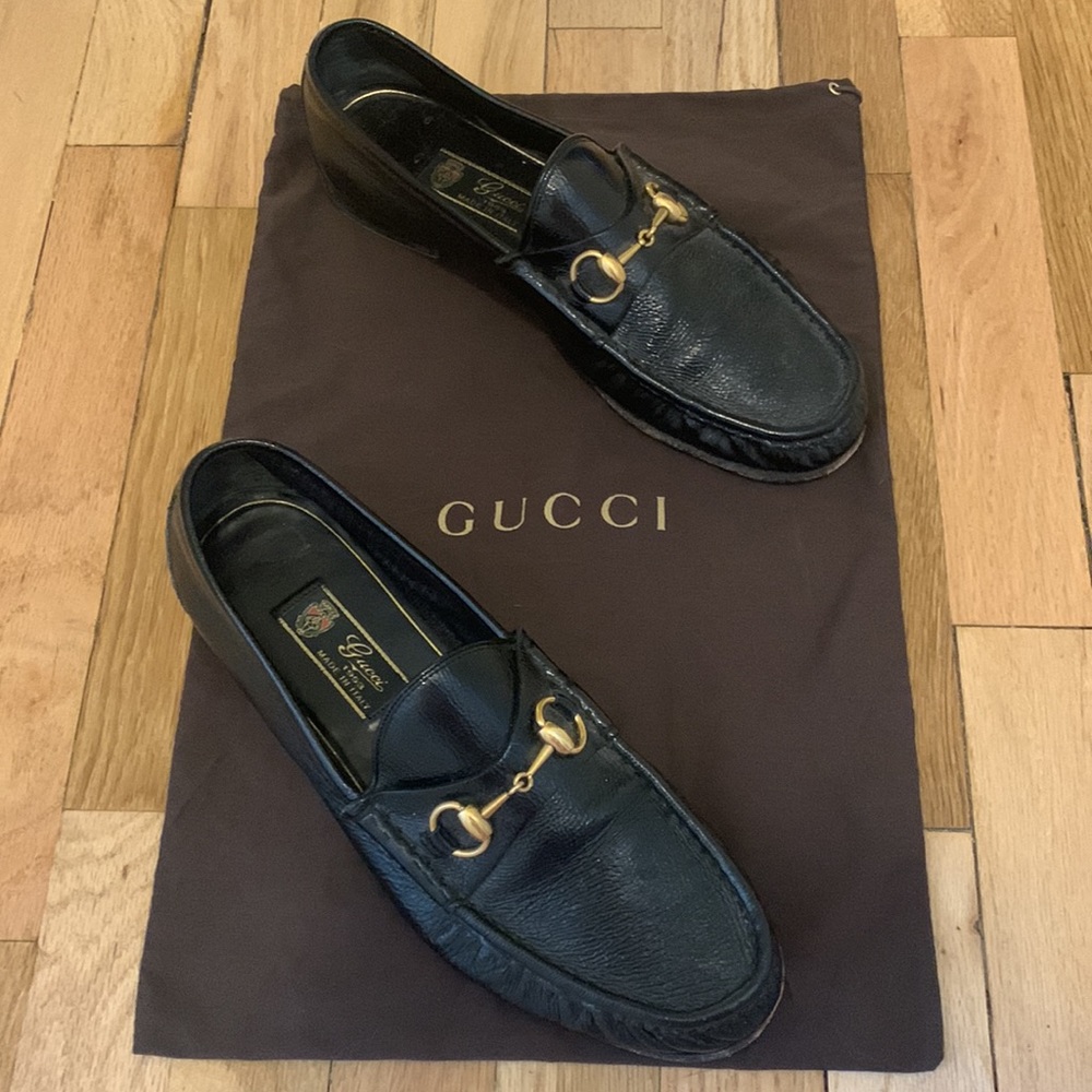 Authentic Vintage Gucci Classic Black Loafers w/Dustbag